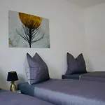 Διαμέρισμα Gemuetliches Innenstadtnest, Zentrale Lage, 88qm, Kostenfreier Parkplatz, Fuer Bis Zu 6 Personen