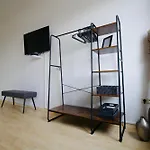 Gemuetliches Innenstadtnest, Zentrale Lage, 88qm, Kostenfreier Parkplatz, Fuer Bis Zu 6 Personen
