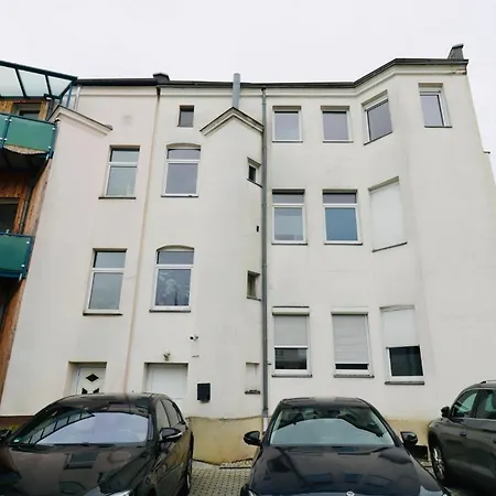 Gemuetliches Innenstadtnest, Zentrale Lage, 88qm, Kostenfreier Parkplatz, Fuer Bis Zu 6 Personen 아파트 콧부스