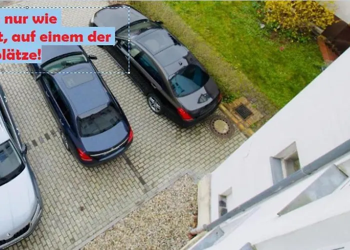 Gemuetliches Innenstadtnest, Zentrale Lage, 88qm, Kostenfreier Parkplatz, Fuer Bis Zu 6 Personen *