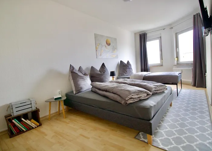 Gemuetliches Innenstadtnest, Zentrale Lage, 88qm, Kostenfreier Parkplatz, Fuer Bis Zu 6 Personen * 콧부스